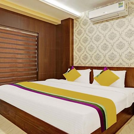 Itsy Hotels Sapphire Residency Manjeri Exterior foto