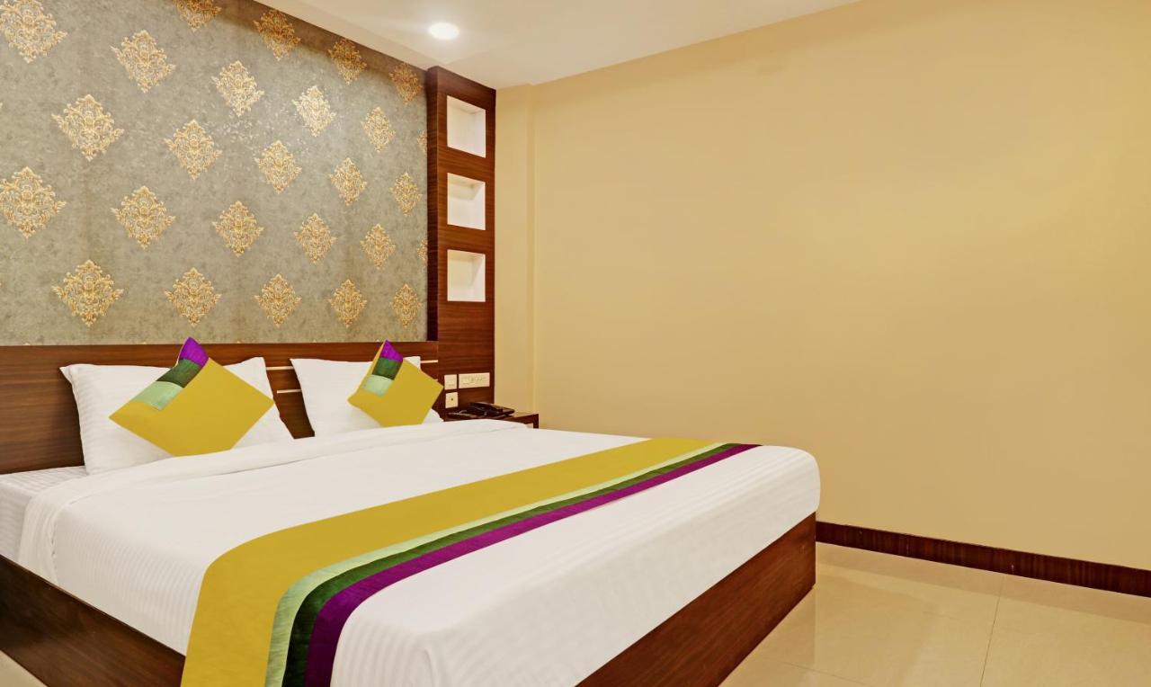 Itsy Hotels Sapphire Residency Manjeri Exterior foto