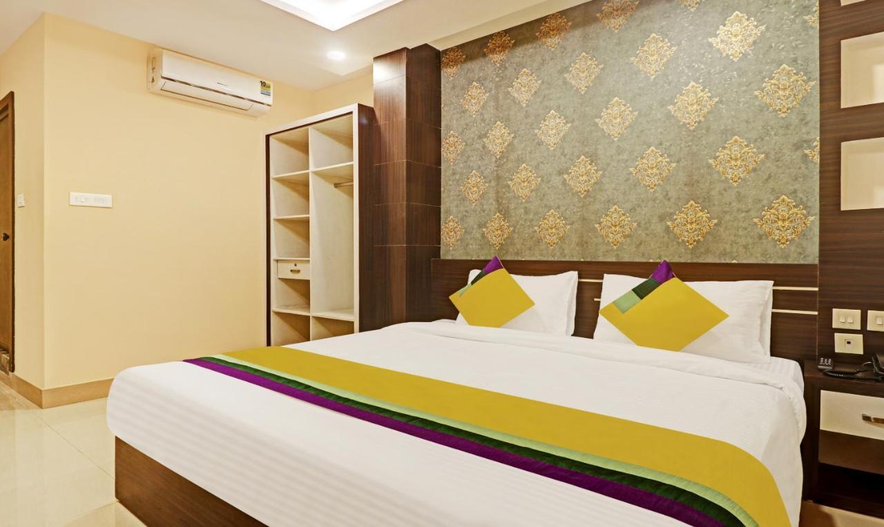 Itsy Hotels Sapphire Residency Manjeri Exterior foto